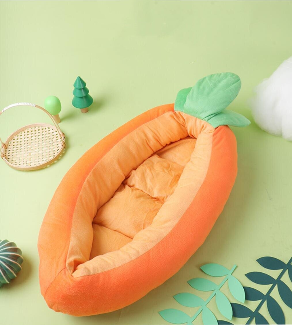Carrot Shaped Pet Bed - Puppeeland