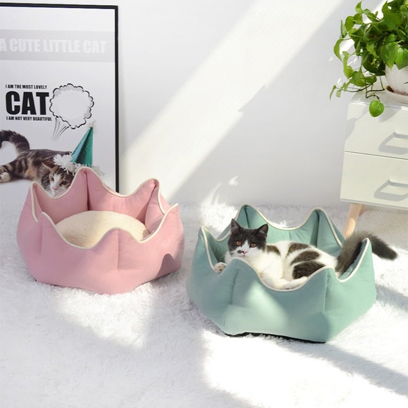 Cute Crown Shaped Pet Bed - Puppeeland