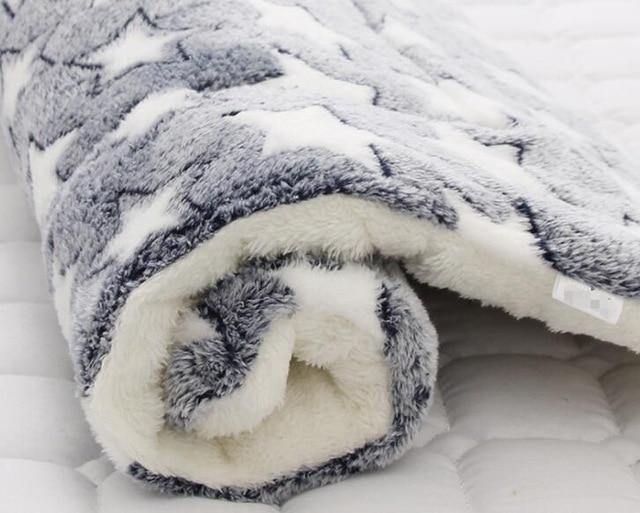 Soft Velvet Flannel Mat for Pets - Puppeeland